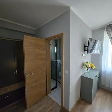 Boardinghouse Naim Pensionat